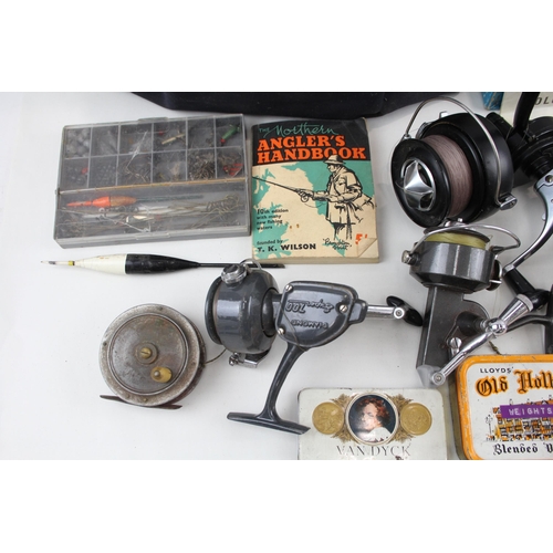 49 - Assorted Vintage Fishing Reels
Angling