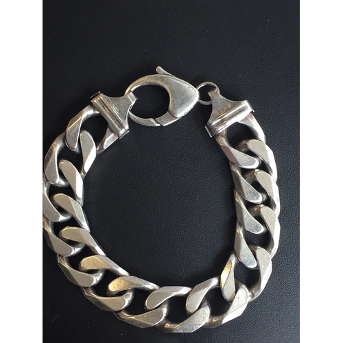 108 - Very Heavy Gents Silver Bracelet, 81.79 grams