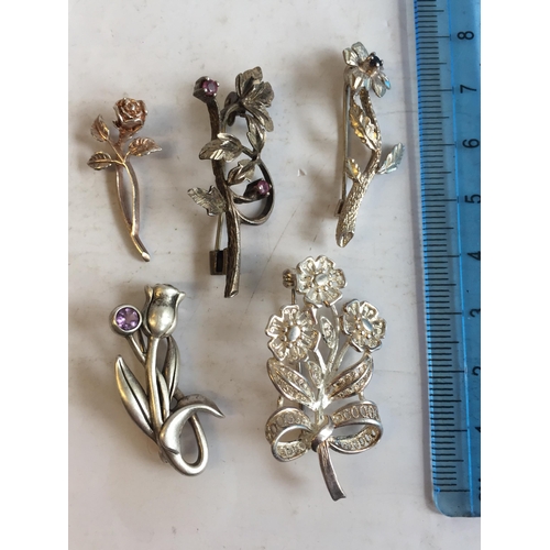 66 - 5 Assorted Sterling Silver Flower Brooches