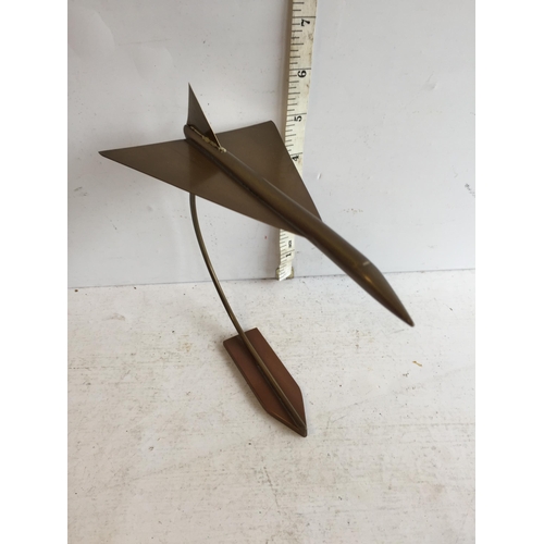 Lot 34        