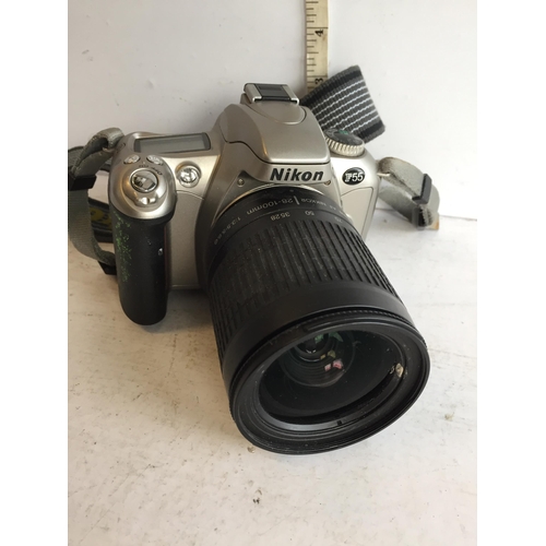 123 - Nikon Camera