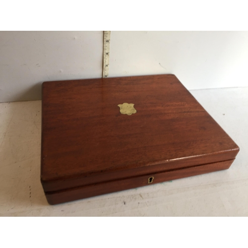 235 - Very Good Selection of Cap Badges with Nice Mahogany Box