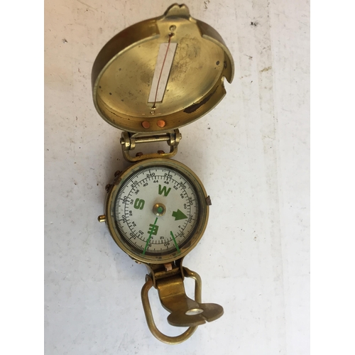 253 - Vintage Compass