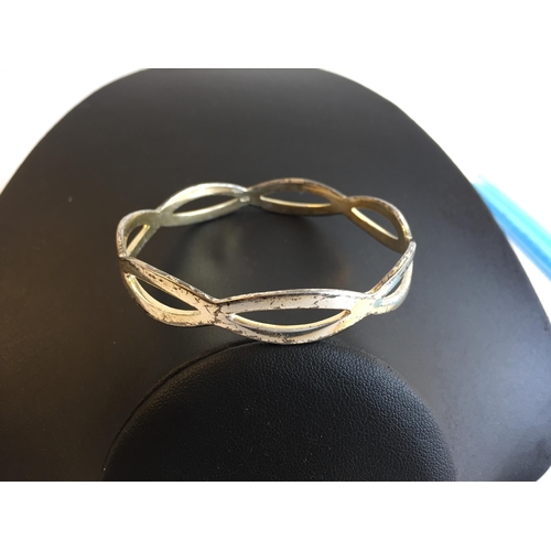 266 - Heavy Silver Bangle