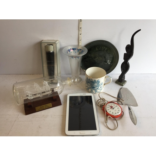 283 - Good Lot of Assorted Collectables