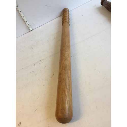 221 - Long Antique Truncheon