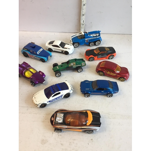 306 - 10  Hot Wheels Vehicles