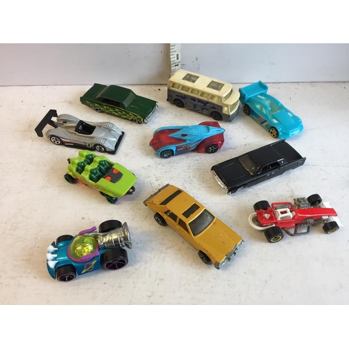 307 - 10  Hot Wheels Vehicles