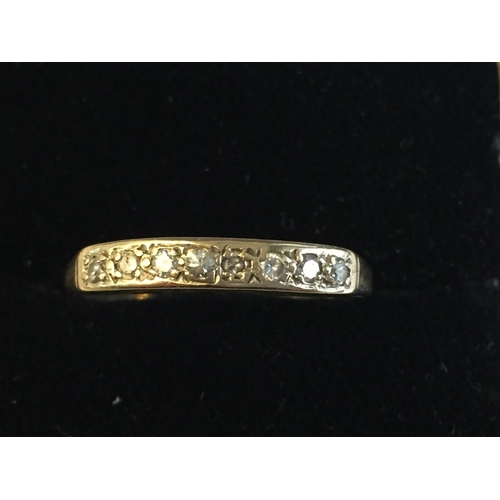 54 - 9ct Gold Diamond Row Ring, size R


2098427