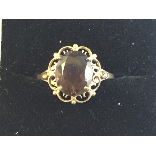 60 - 9ct Gold Smokey Quartz Cocktail Ring, size P.


2055406