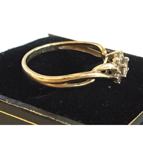 182 - 9ct Gold Cubic Zirconia Cluster Ring, P 1/2.



2058057