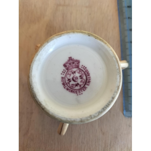 95 - Royal Worcester Miniature Tig