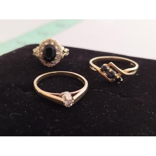 10A - 3 9ct Gold & Gemstone Rings, 1 Damaged