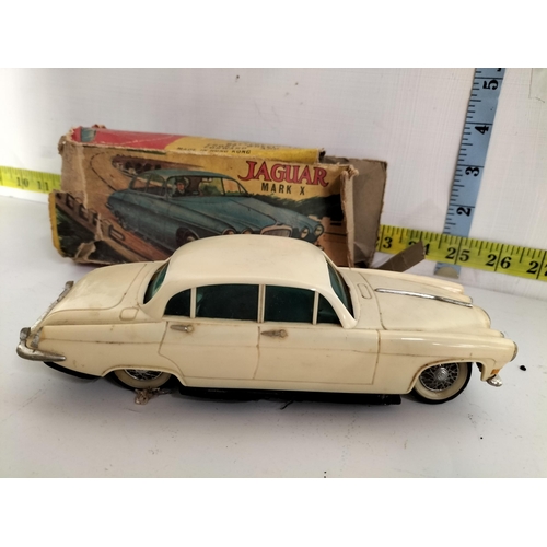 30 - Jaguar Mark X Battery Operated Car with Box. (Box a little rough)