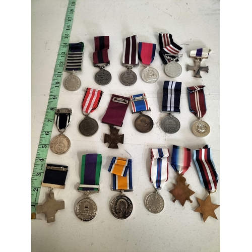 7 - Copy Medal Inc Victoria Cross, George Cross etc x 18.


683798