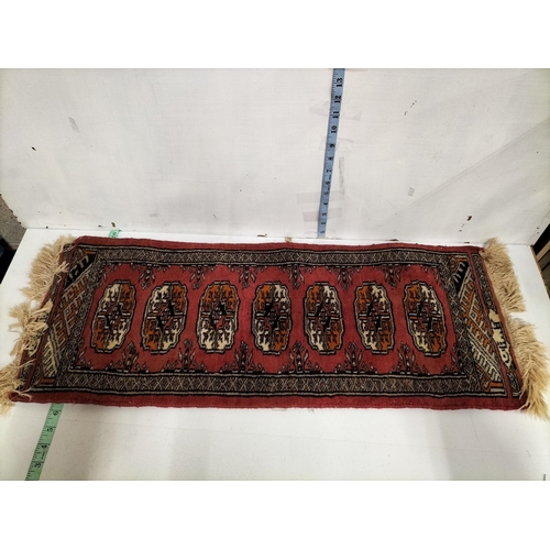 73 - Oriental Mat ( Prayer Mat)