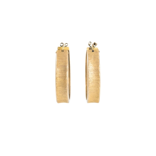 121 - A PAIR OF 14CT GOLD TEXTURED HOOP EARRINGS, together with a pair of 18ct gold half hoop earrings, 14... 