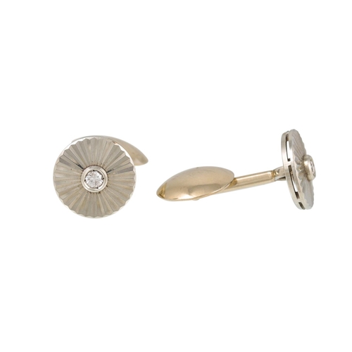 347 - A PAIR OF DIAMOND CUFFLINKS, the brilliant cut diamonds set to fluted 18ct white and yellow gold sur... 