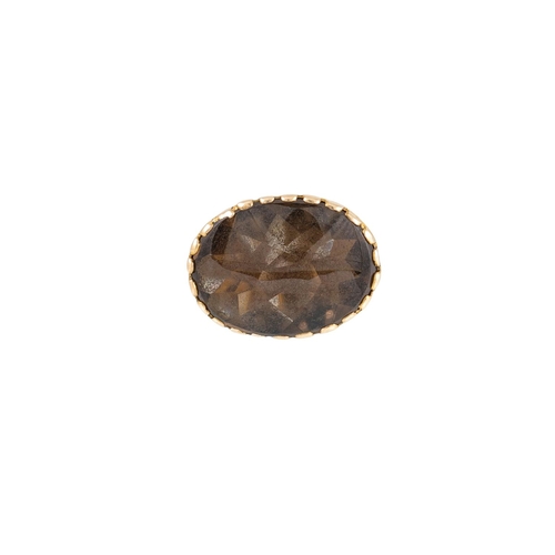 6 - A GOLD SEAL, set with a smoky quartz