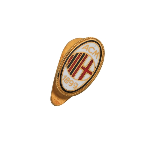 142 - AN 18CT GOLD AND ENAMEL A.C. MILAN FOOTBALL CLUB LAPEL PIN, (ACM—1899 and logo) stamped .750, 3.5 g.