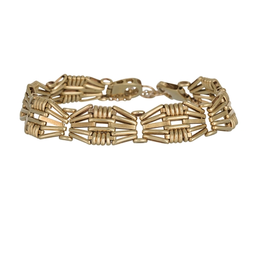 173 - A 9CT GOLD FANCY LINK BRACELET, 8