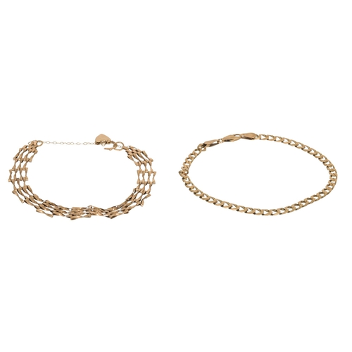 179 - A 9CT YELLOW GOLD FLAT CURB LINK BRACELET, together with a 9ct yellow gold gate bracelet with padloc... 