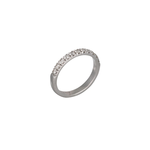 254 - A DIAMOND HALF ETERNITY RING, the brilliant cut diamonds mounted in 18ct white gold. Estimated: weig... 