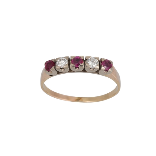 325 - A RUBY AND DIAMOND FIVE STONE RING, the circular stones mounted in 14ct gold. Estimated: weight of d... 