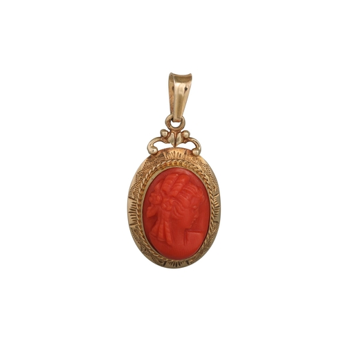 328 - A CORAL CAMEO PENDANT, depicting a lady, 14ct yellow gold