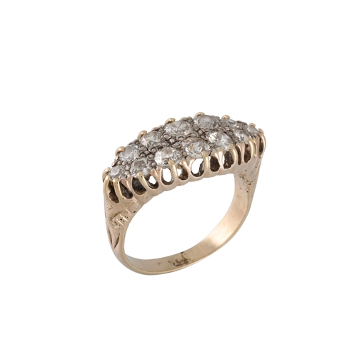 336 - AN ANTIQUE DIAMOND CLUSTER RING, set with twelve old cut diamonds to a carved yellow gold mount. Est... 