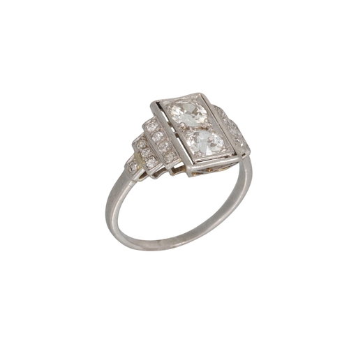 441 - AN ART DECO TWO STONE DIAMOND RING, stepped shoulders mounted in platinum. Estimated: weight of diam... 