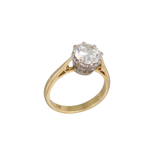 449 - A DIAMOND SOLITAIRE RING, the brilliant cut diamond mounted in 18ct yellow gold. Estimated: weight o... 