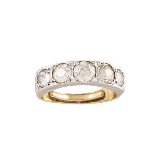 460 - AN ANTIQUE FIVE STONE HALF HOOP DIAMOND RING, with the old cut diamonds mounted in 18ct gold. Estima... 