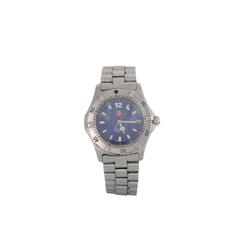 470 - A STAINLESS STEEL TAG HEUER PROFESSIONAL WRIST WATCH, blue face, date, stainless steel strap