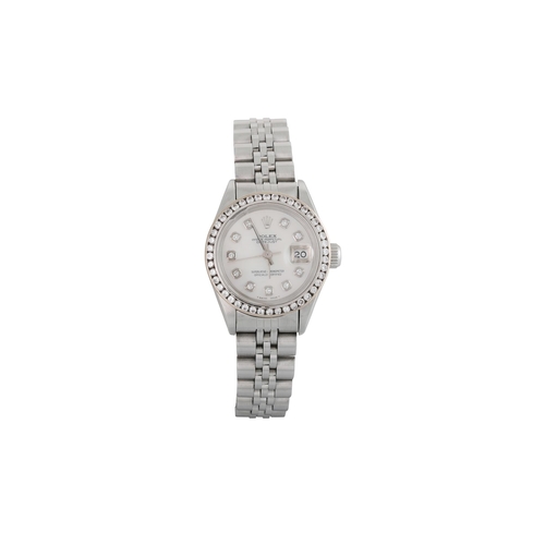 480 - A LADY'S STAINLESS STEEL ROLEX OYSTER PERPETUAL DATEJUST WRIST WATCH, diamond dot numerals and bezel... 