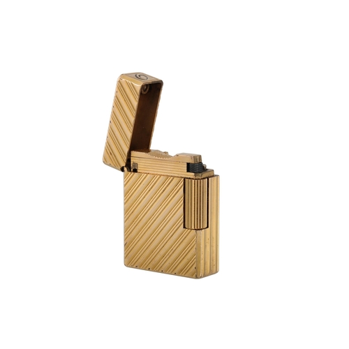 512 - A GOLD PLATED DU PONT CIGARETTE LIGHTER