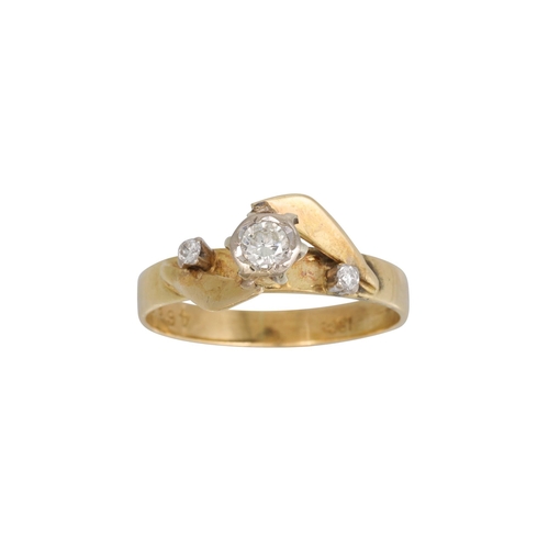 55 - A DIAMOND SOLITAIRE RING, mounted in 18ct yellow gold, size M – N