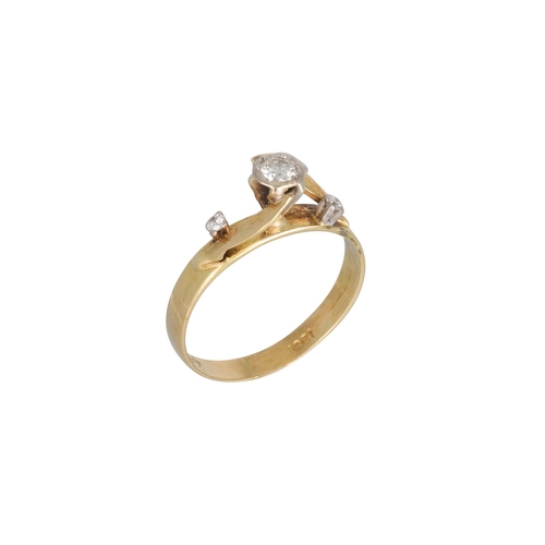 55 - A DIAMOND SOLITAIRE RING, mounted in 18ct yellow gold, size M – N