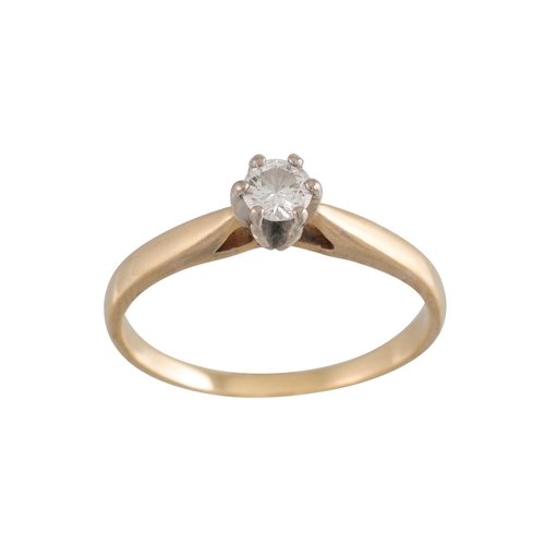 71 - A DIAMOND SOLITAIRE RING, mounted in yellow gold. Estimated: weight of diamond: 0.30 ct. Size S - T