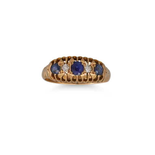 51 - AN ANTIQUE DIAMOND AND SAPPHIRE FIVE STONE RING, mounted in 18ct gold, size L - M