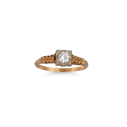 63 - A VINTAGE DIAMOND SOLITAIRE RING, mounted in yellow gold. Estimated: weight of diamond: 0.30 ct. col... 