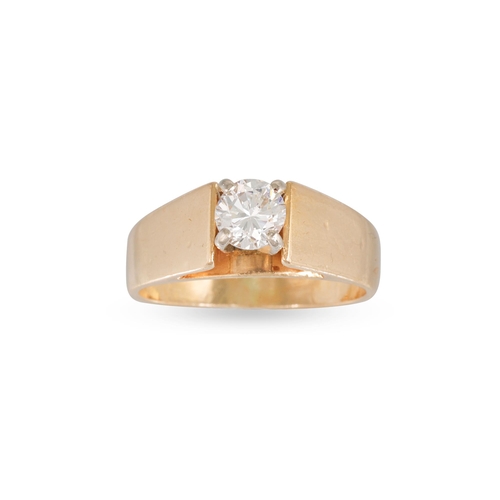 60 - A DIAMOND SOLITAIRE DRESS RING, the round brilliant cut diamond mounted in 14ct yellow gold. Estimat... 