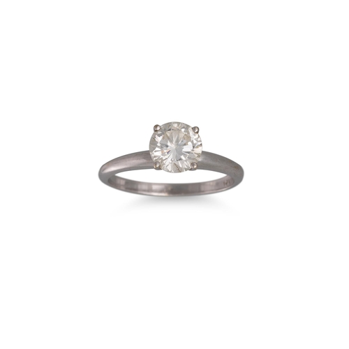 10 - A DIAMOND SOLITAIRE RING, the round brilliant cut diamond mounted in 14ct white gold. Estimated: wei... 