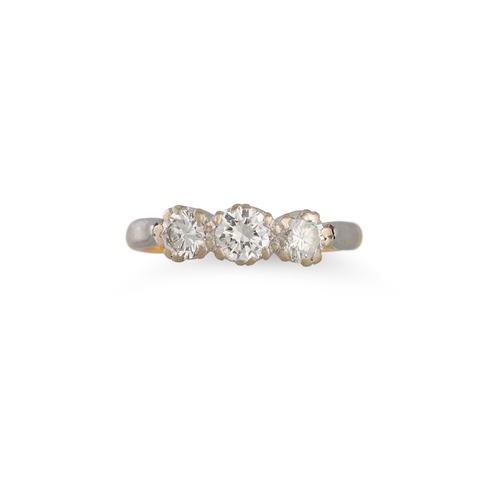 123 - A THREE STONE DIAMOND RING, the brilliant cut diamonds to 18ct gold and platinum. Estimated: weight ... 