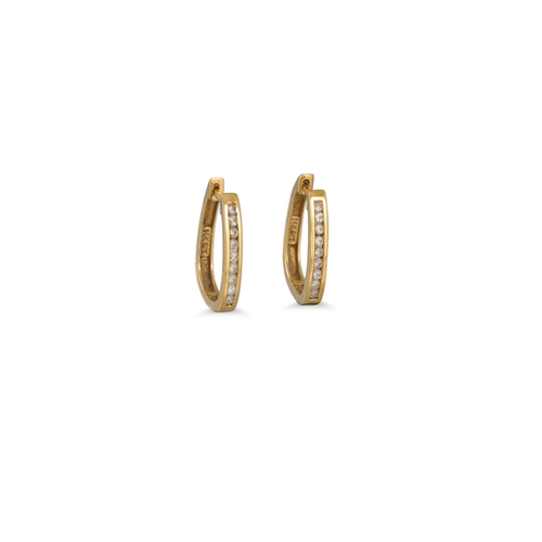 14 - A PAIR OF DIAMOND SET EARRINGS, mounted in 14ct yellow gold (2.5 g)