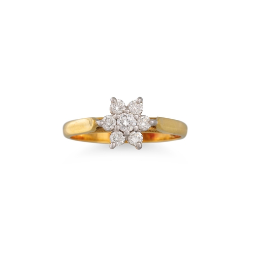 111 - A DIAMOND CLUSTER RING, the brilliant cut diamond mounted in 18ct yellow gold. Estimated: weight of ... 