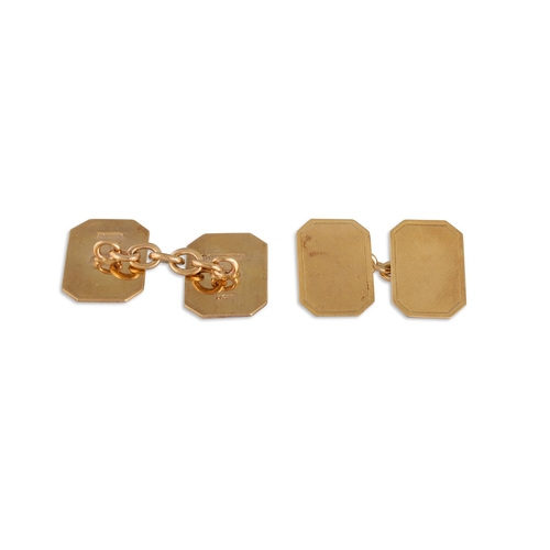 33 - A PAIR OF 9CT GOLD CUFFLINKS, rectangular form, engine turned decoration