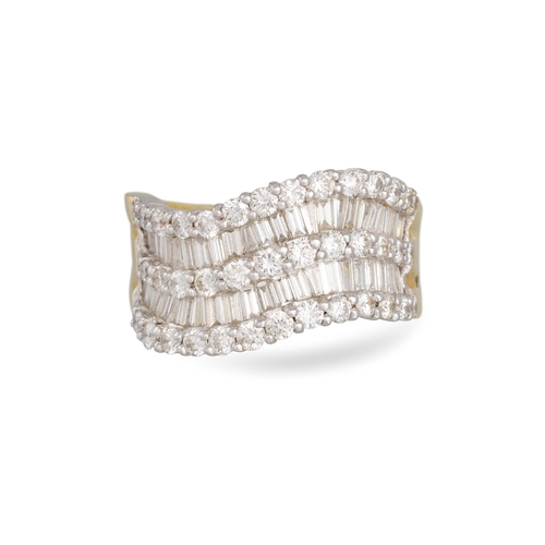 335 - A FIVE ROW DIAMOND RING, set with baguette and brilliant cut diamonds, mounted in yellow gold. Estim... 