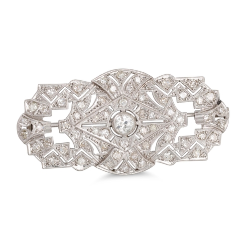 317 - A DIAMOND PLAQUE BROOCH, of shaped rectangular serpentine form, large round old cut diamond to the c... 