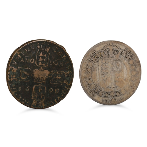 379 - A JACOBEAN BRONZE IRISH GUN MONEY CROWN 1690, together with a Victorian silver shilling 1889 (worn)